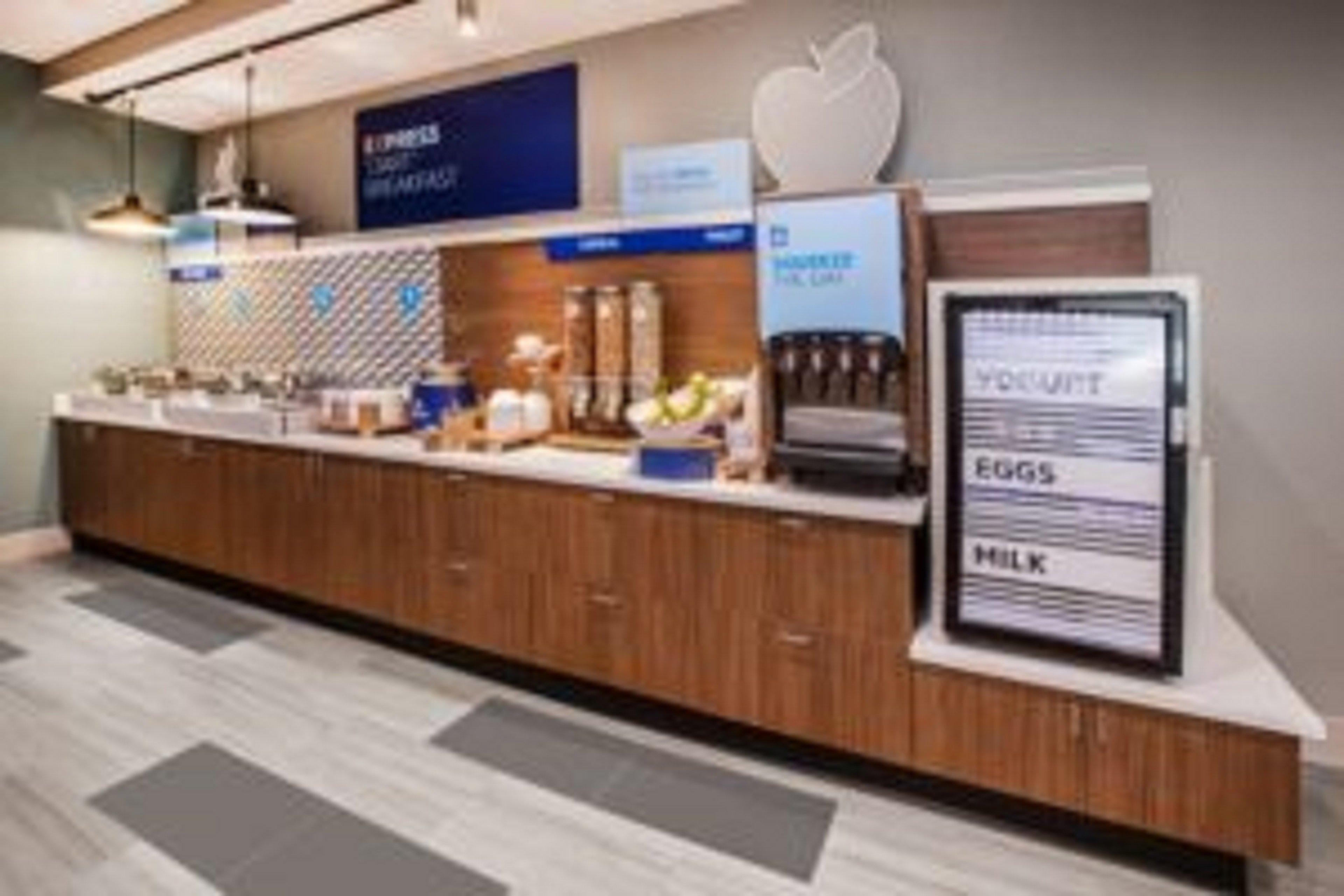Holiday Inn Express Flint-Campus Area By Ihg Exterior foto
